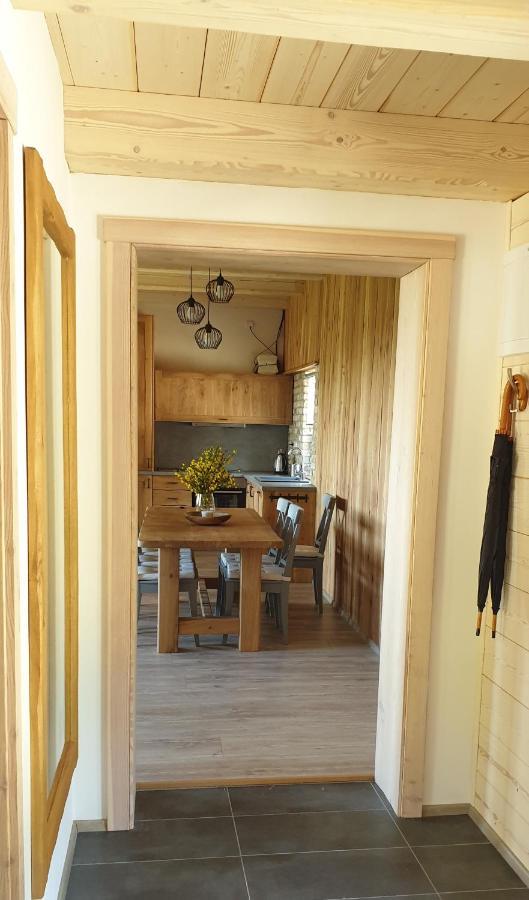 Apartman Nezichov Touzim Luaran gambar